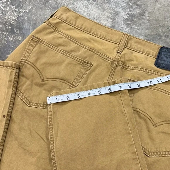 Levi’s 514 Straight Fit Khaki Jeans Men’s 32x32 - Picture 8 of 9